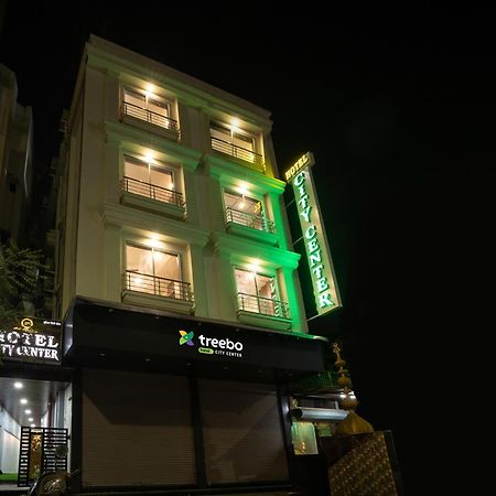 OYO 73738 Hotel Center City Sakardarā Exterior foto